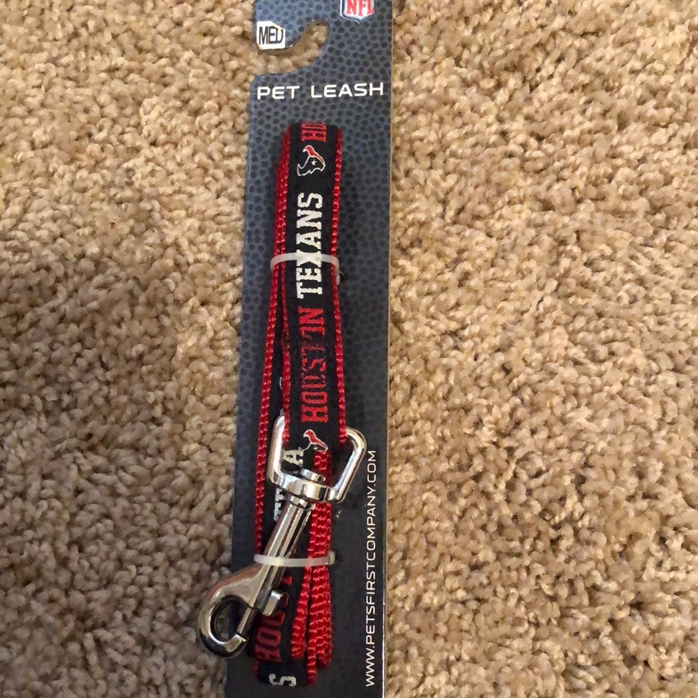 Texans pet leash